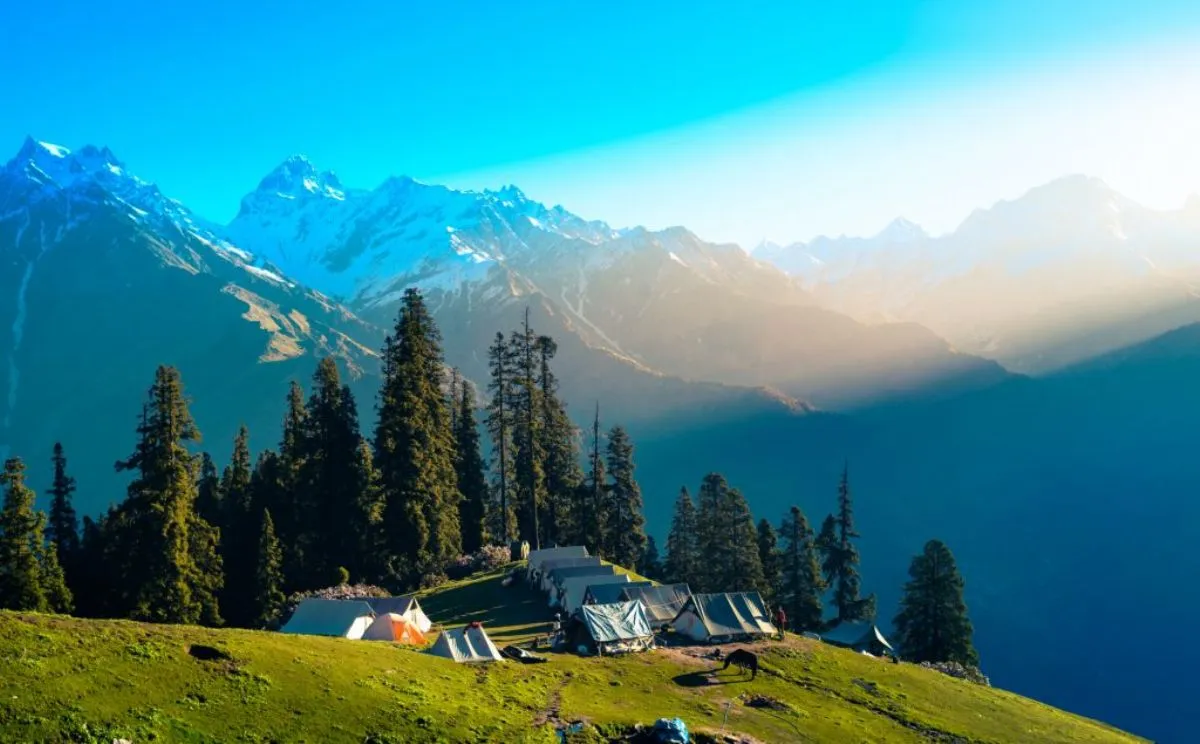 Janjehli Valley – Embrace Serenity in Nature’s Lap