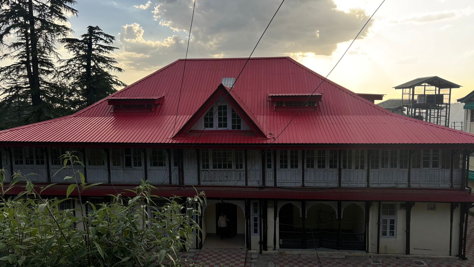 Pine View Homestay, Tirthan Valley