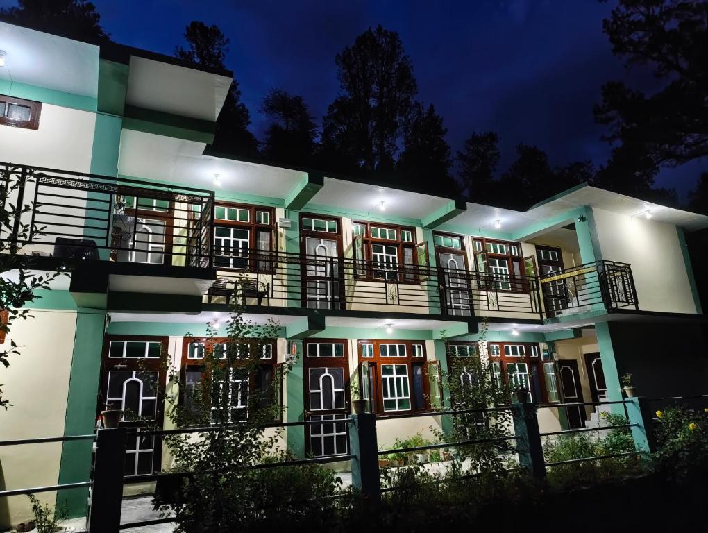 The Homgarang Abode